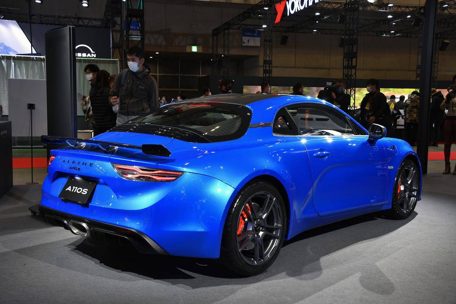 春に導入のアルカナはルノーの今後を決める重要な１台！　バカッ速の新型A110 SにF1マシンまで登場【東京オートサロン2022】