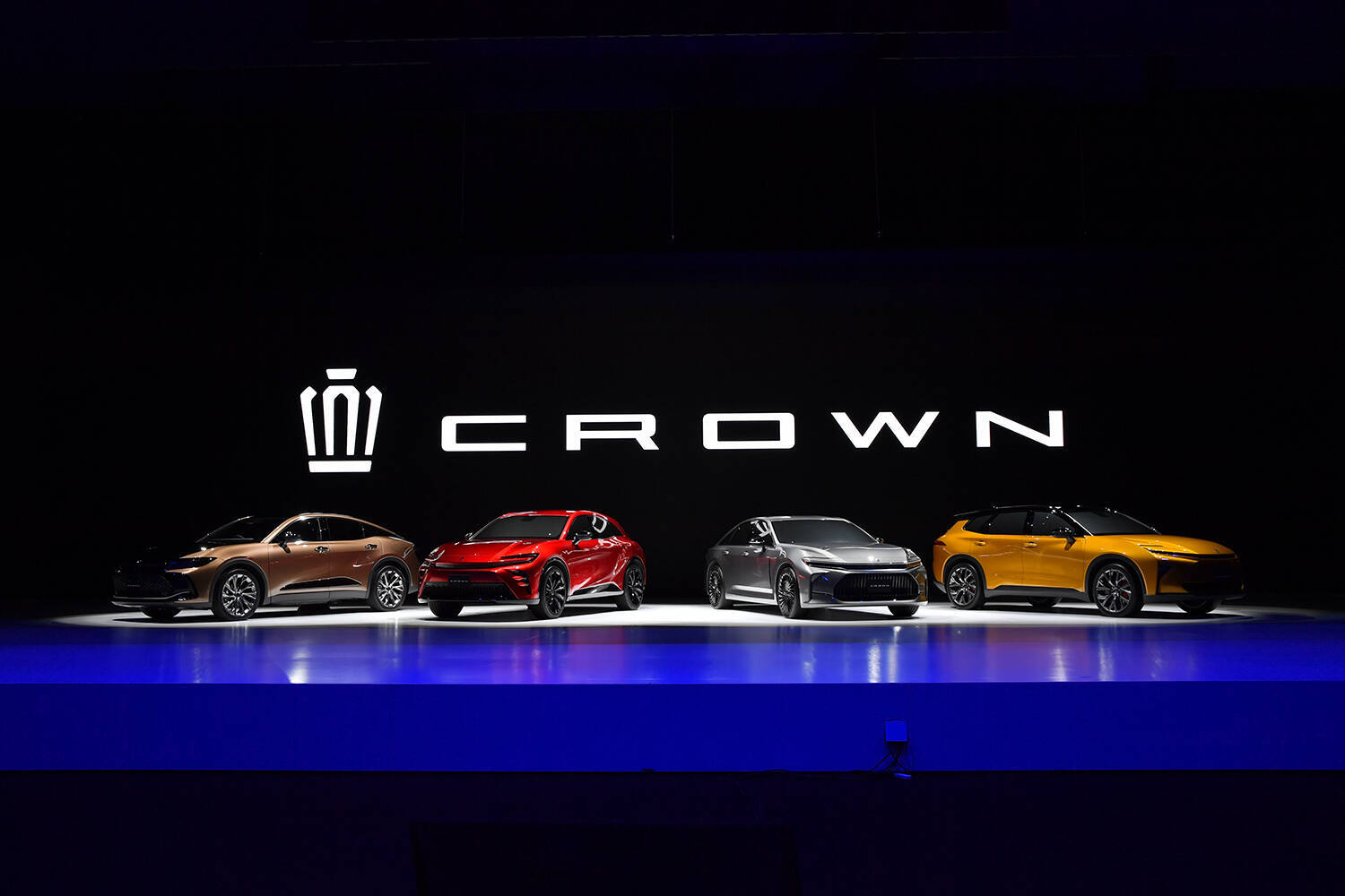 １カ月で２万5000台を受注してもクラウン・クロスオーバーは「バカ売れ」じゃない！　本命はこの先に続く車種だった