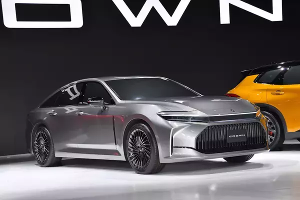 「「クラウン原理主義者」も「SUV好き」ももうちょい待て！　クラウンクロスオーバーを買っていい人ダメな人」の画像