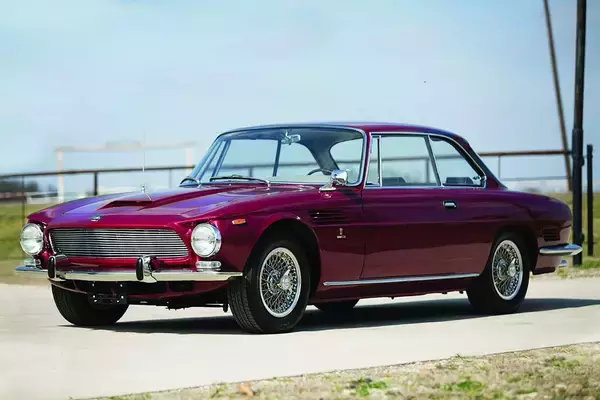 「イソは珍車イセッタだけじゃない！　7.4リッターエンジンまで積んじゃった「イソ・グリフォ」というイセッタとは真逆の怪物」の画像