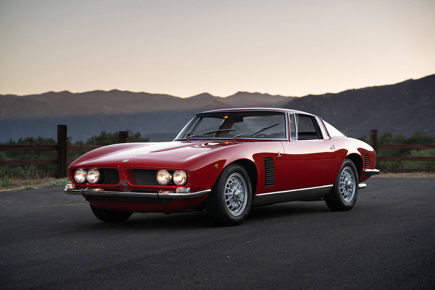 イソは珍車イセッタだけじゃない！　7.4リッターエンジンまで積んじゃった「イソ・グリフォ」というイセッタとは真逆の怪物