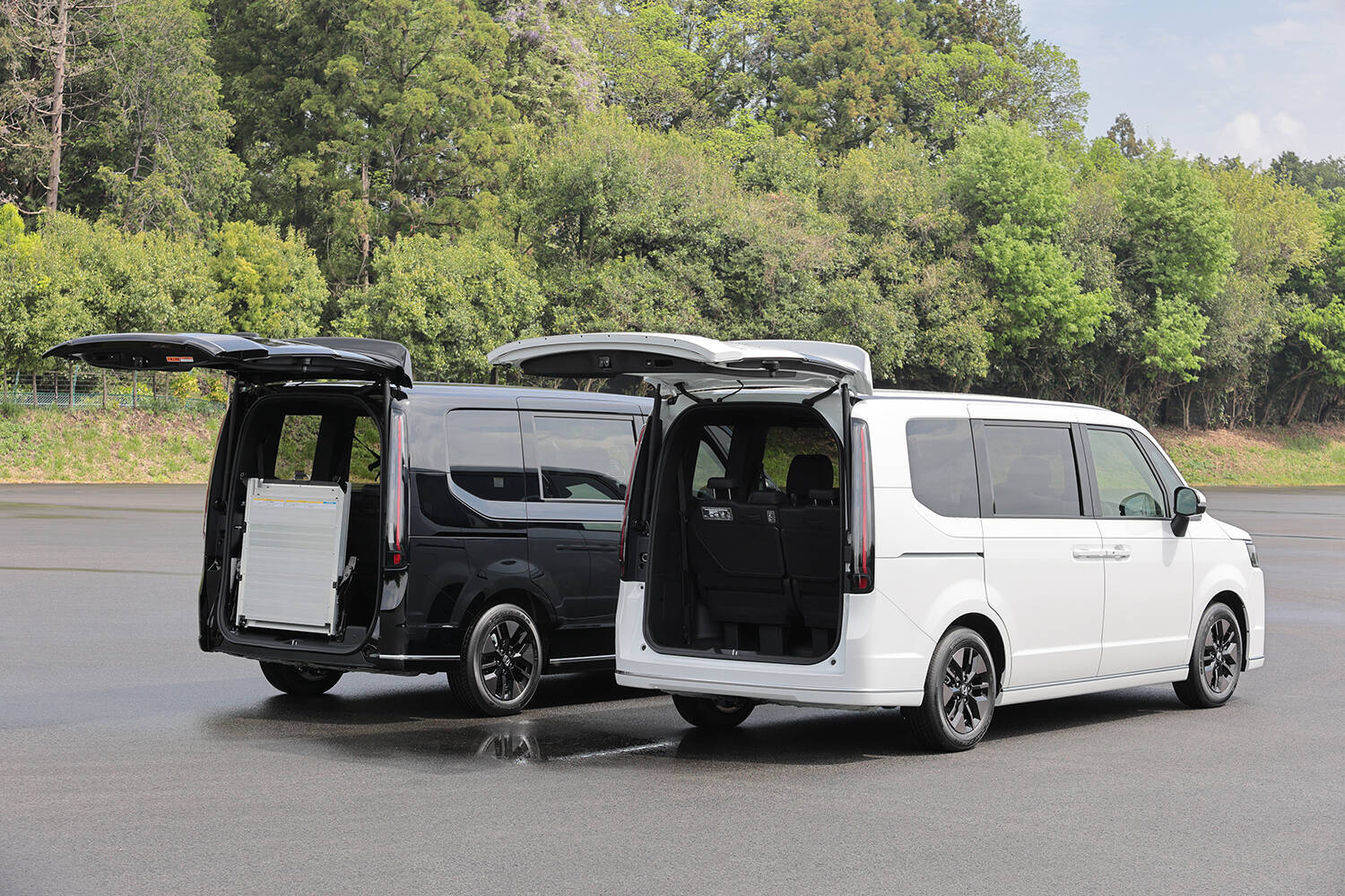 先代ユーザーは「便利で手放せない」の声！　それでも新型ステップワゴンから「わくわくゲート」が消えたワケを開発者に直撃