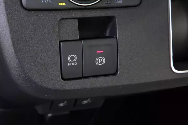 「カワイくて器量良しってもはや無敵じゃないか！　販売１カ月で目標の４倍売れたムーヴキャンバスの人気の秘密」の画像