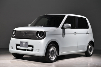 当たり前のように日本メーカーが独占してきた「軽自動車市場」が崩れる！　BYDの「軽EV」お披露目で他業種も巻き込んだ激戦区に!!