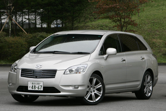 狭っ！　後席使いづらっ！　実用車なのに実用性に欠ける残念なクルマ６選
