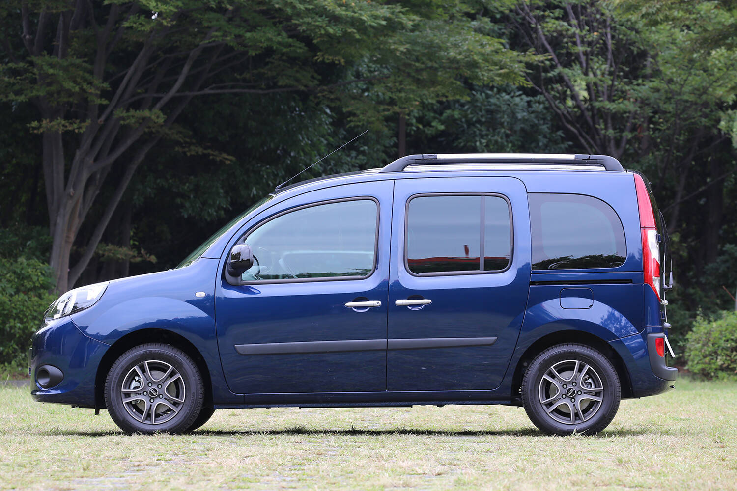 我慢すらも快感になる！　乗ったが最後抜け出せない「沼感」全開の個性派クルマ５選