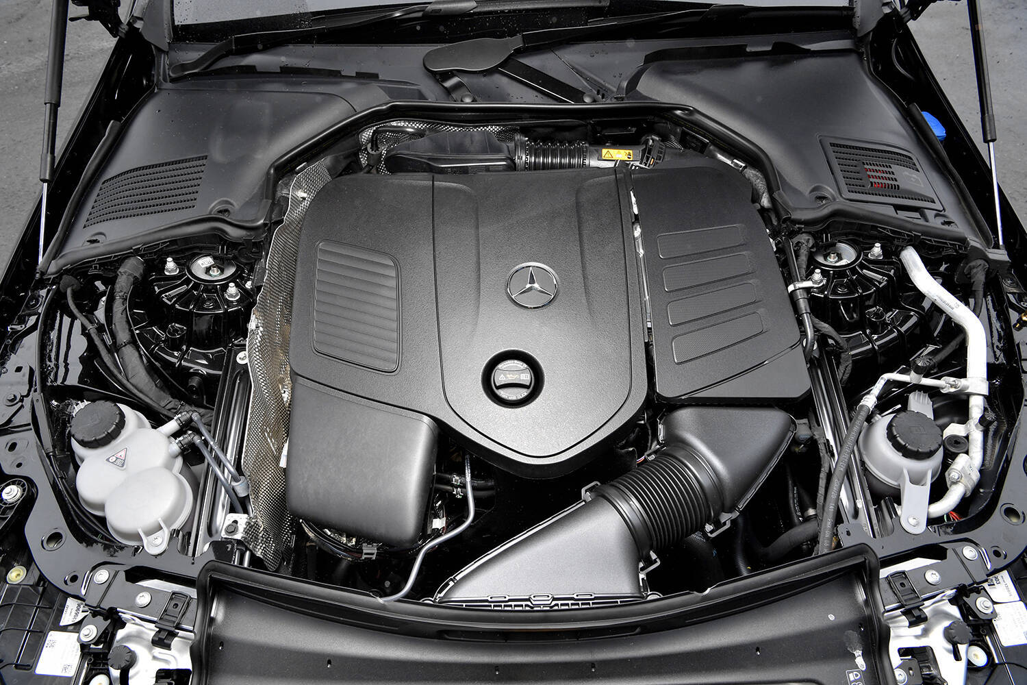 ハイブリッドと名乗っていても中身は千差万別だった！　正しく理解したい各社の違いをわかりやすく解説