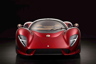 デ・トマソが自社製900馬力のV12NAエンジンを引っ提げて帰ってくる！　しかも900kgしかない衝撃の「P900」にワクワクしかない