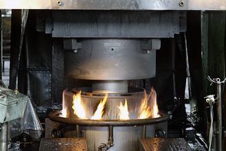 有名ブランドだし「サイズ」と「見た目」と「軽さ」だけで選べばいい……は間違い！　本当のアルミホイールの選び方