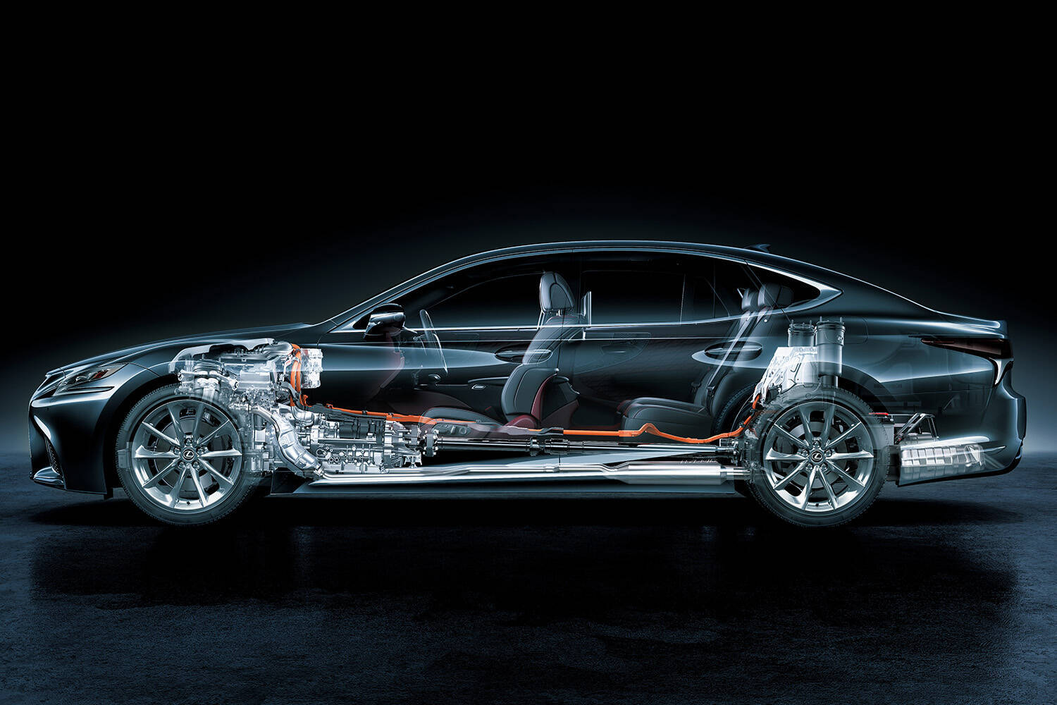 禁断の同門対決！　トヨタ・センチュリーとレクサスLSはドッチがスゴイ？