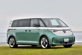 クルマ好きたるもの人と被るのは嫌！　でも家族も乗せなきゃだし……だったら選ぶしかない輸入ミニバンのススメ!!