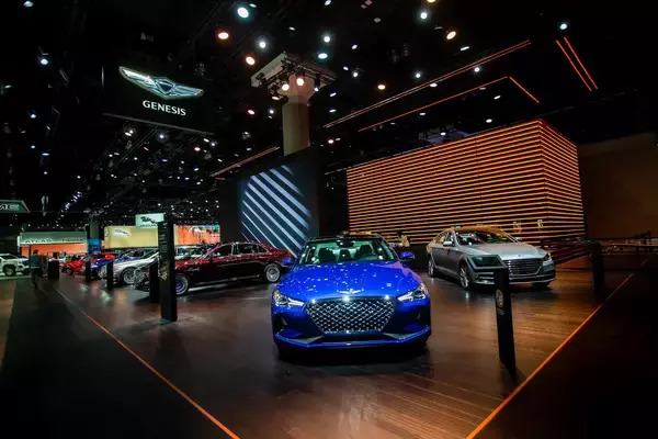 「アメ車よ、お前もか！　LAオートショーで見たアメリカビッグ３の電動化シフト」の画像