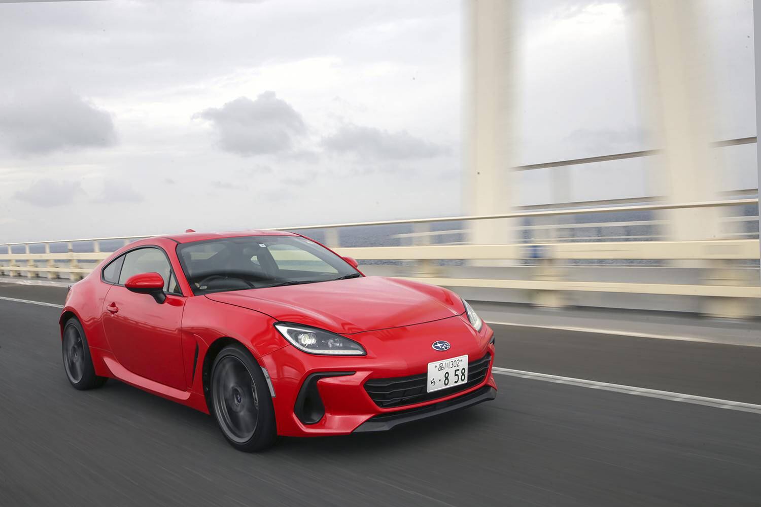 最新車よりも興味津々の謎！　Ｚ世代が現役時代を知らないハズの「80〜90年代スポーツ」に注目するワケ