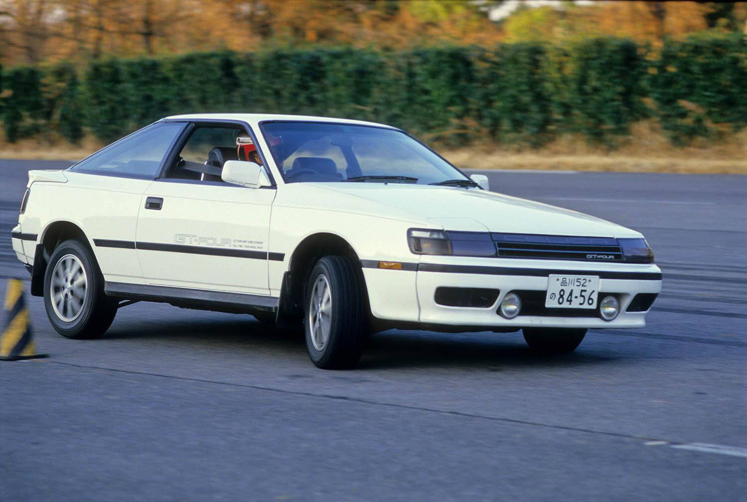 最新車よりも興味津々の謎！　Ｚ世代が現役時代を知らないハズの「80〜90年代スポーツ」に注目するワケ