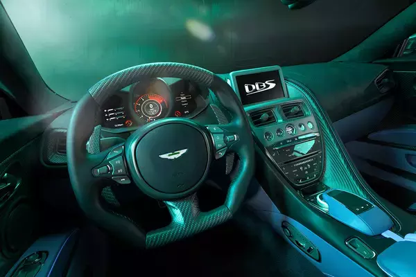 「世界で499人のみが味わえるアストンマーティン！　なんと「DBS 770 アルティメット」は詳細公開前に完売!!」の画像
