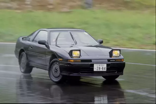 「トヨタの２ドアスペシャリティカー！　歴代トヨタ・スープラを振り返る」の画像