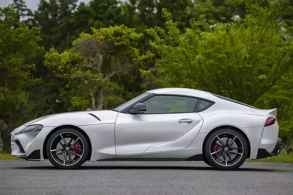 「トヨタの２ドアスペシャリティカー！　歴代トヨタ・スープラを振り返る」の画像