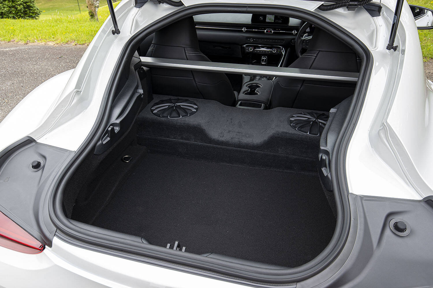 トヨタの２ドアスペシャリティカー！　歴代トヨタ・スープラを振り返る