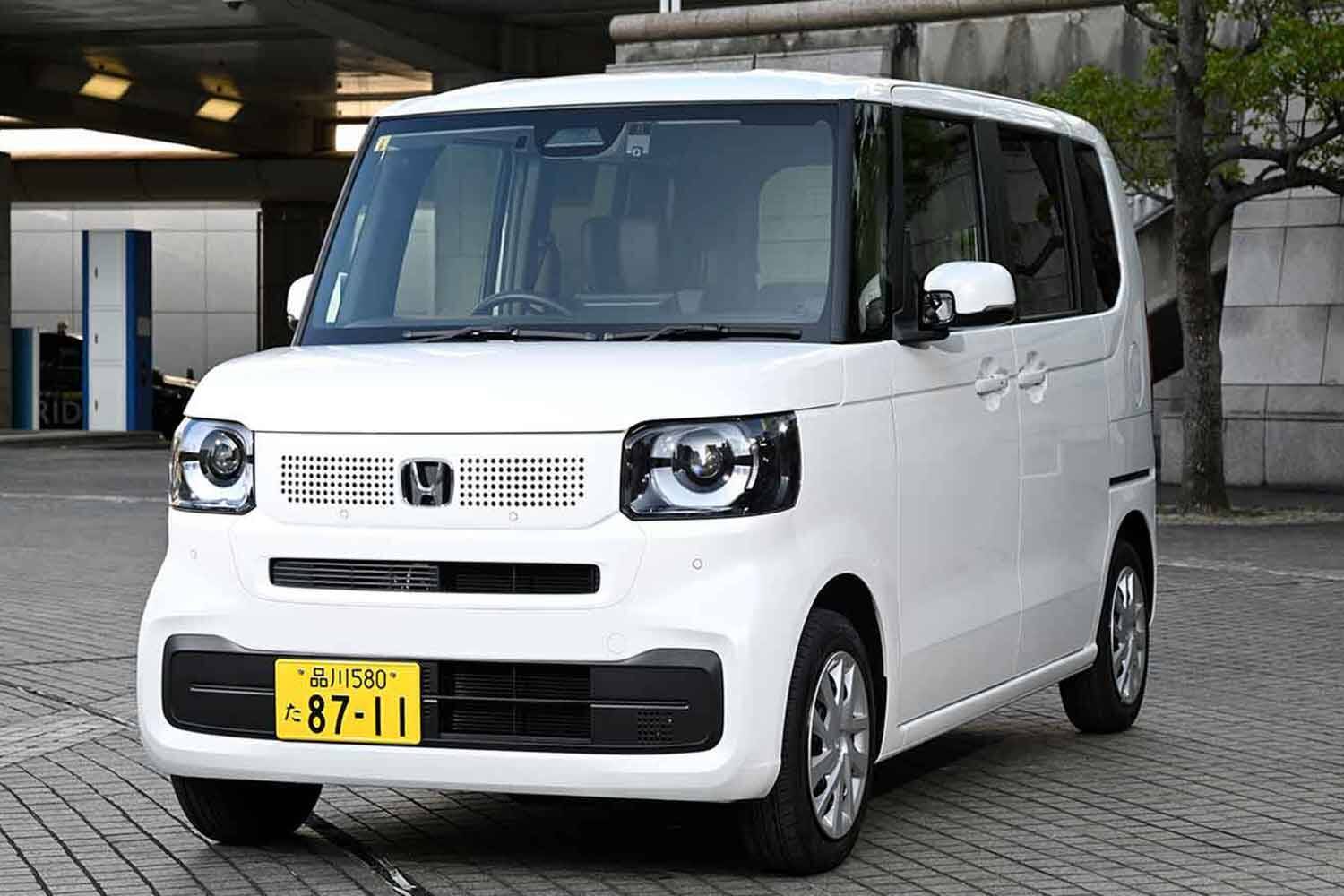 ダイハツの影響も大きいけれど登録車も落ち込んでいる！　2023年度の新車販売台数を分析した