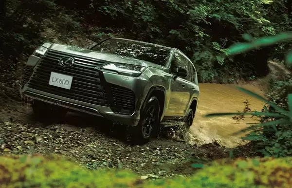 「最上位SUVがついに登場！　レクサス新型「LX」が発売開始」の画像