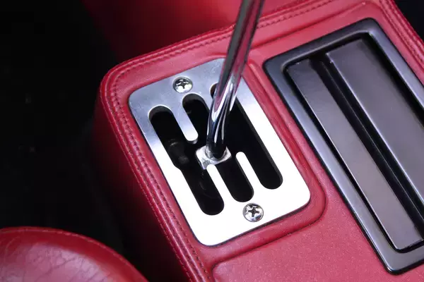 「スーパーカーの運転は「意外とラク」！　フェラーリ＆ランボオーナーが語る例外的に「死ぬほど大変」な２台とは」の画像