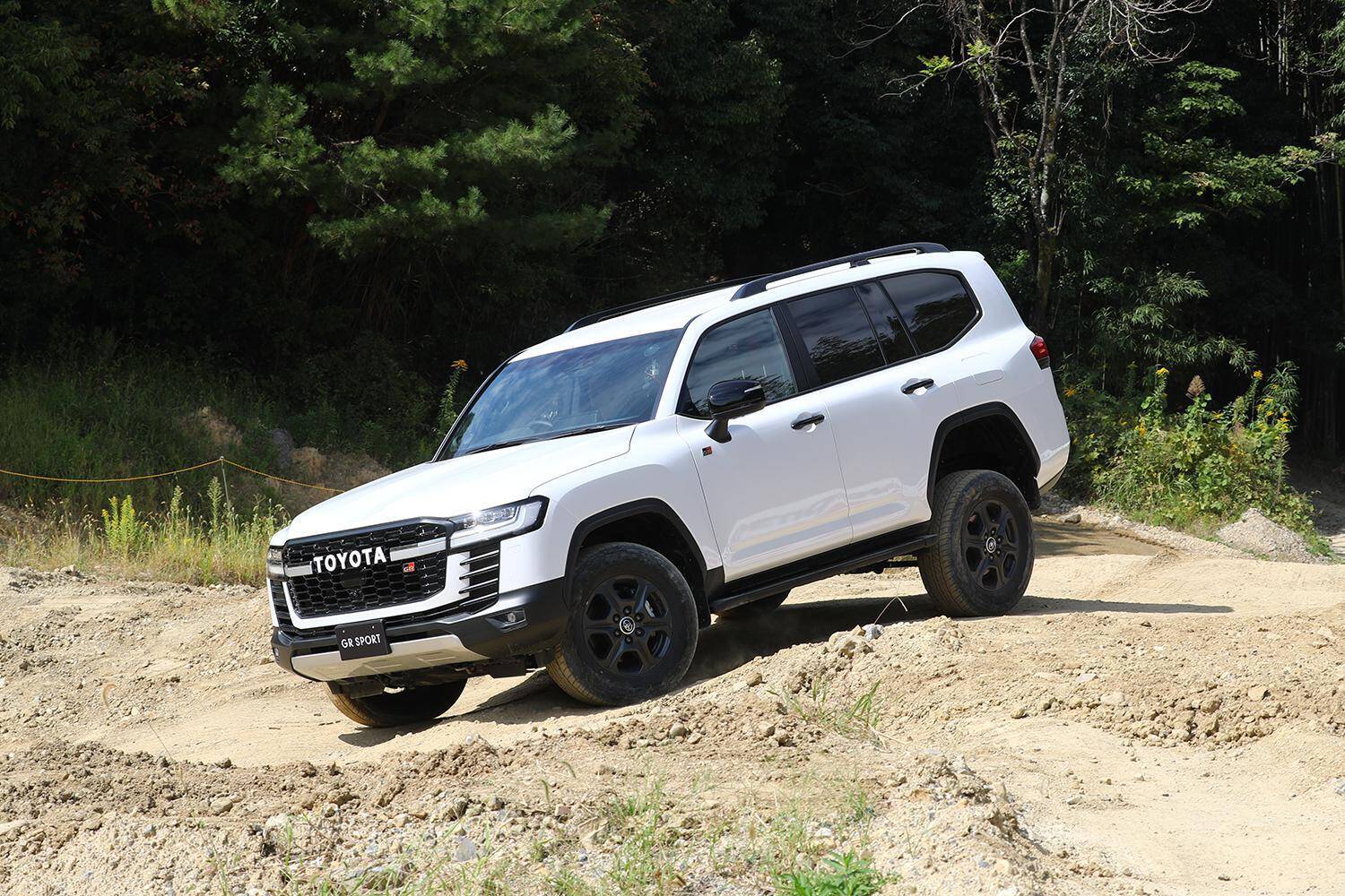 いまや世界的にSUVだらけだが……悪路のプロが認めたたった２台の「ホンモノ」とは？