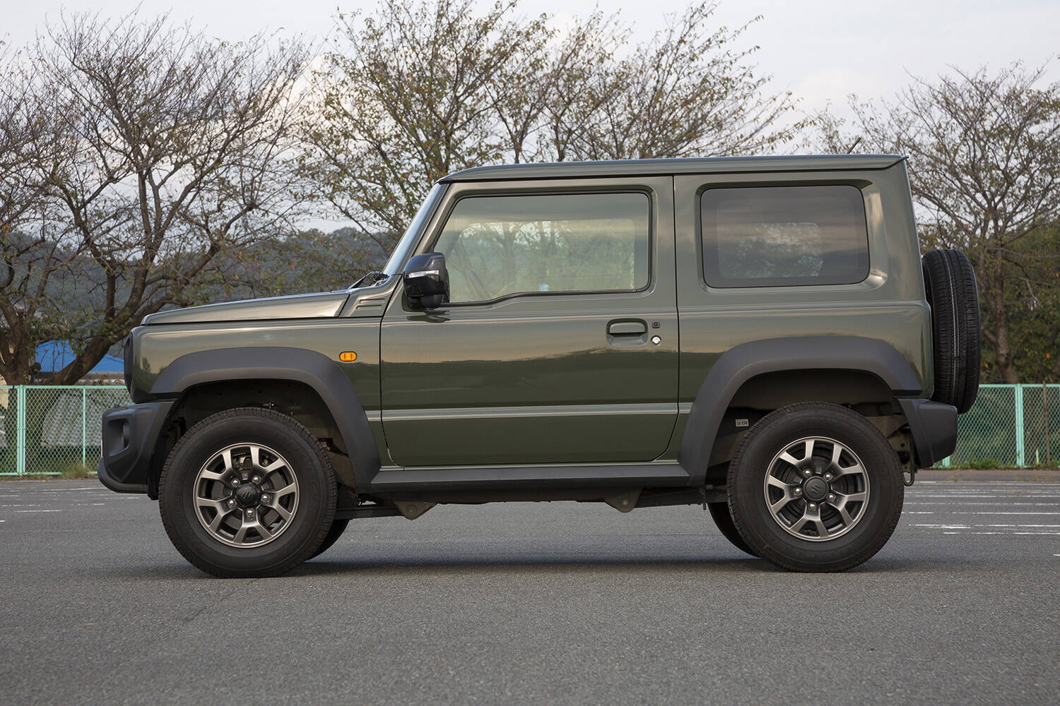 いまや世界的にSUVだらけだが……悪路のプロが認めたたった２台の「ホンモノ」とは？