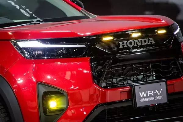 「純正アクセサリーを利用したマシンメイキングは必見！　ホンダアクセスのカスタマイズカー２台がそのまま欲しいレベルの完成度だった【TAS2024】」の画像