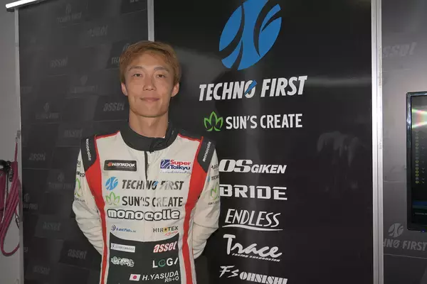 「この見たことないクルマは何モノ？　Ｓ耐を走るイギリス車「ジネッタ」とは」の画像