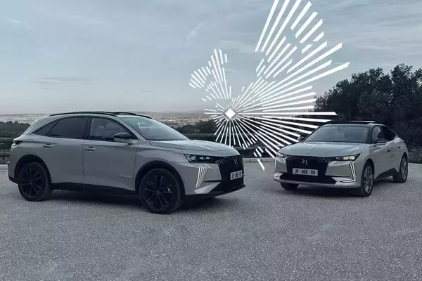 「テンション「爆上がり」でもう降りたくない！　オシャレ番長「インテリア」なクルマ５台」の画像