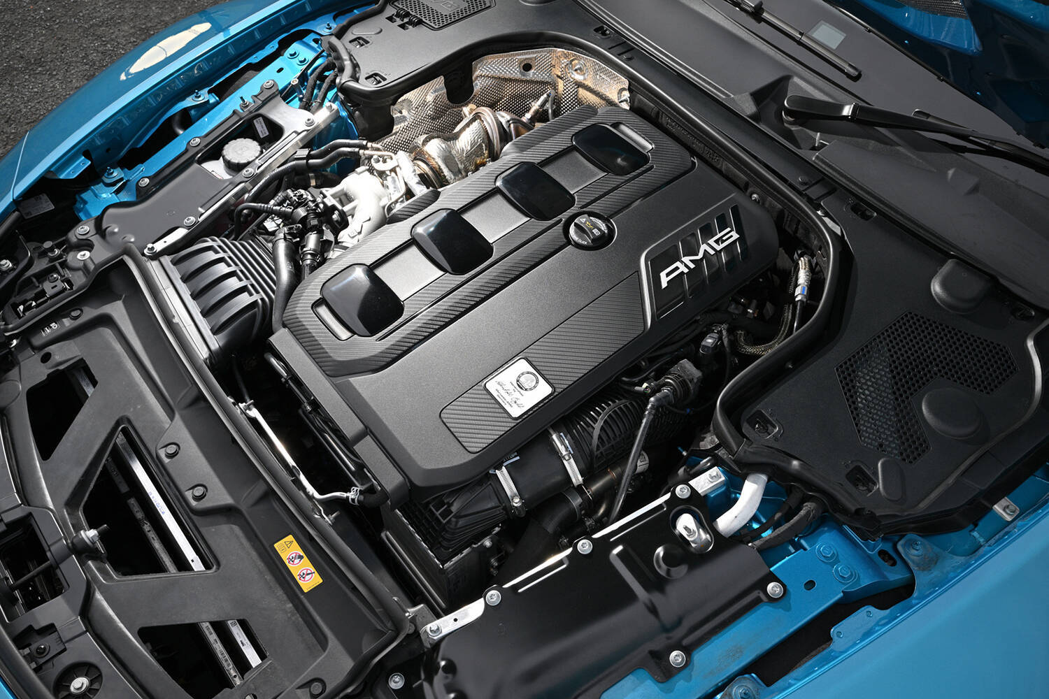 【試乗】メルセデスAMG SLは「重厚」から「スポーティ」へ路線変更！　さらに４気筒化したのにその価値はマシマシなワケ