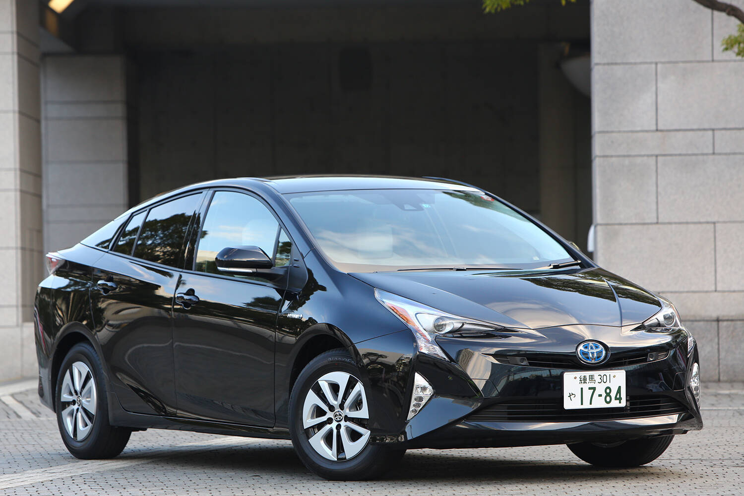 「フィット」「プリウス」「ワゴンＲ」……かつてバカ売れしたクルマのいまは？　最盛期と現在を比べてみた