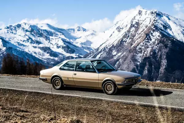 「話題のBMW「ノイエクラッセ」の元ネタ!?　ガンディーニが作った「ガルミッシュ」とは」の画像