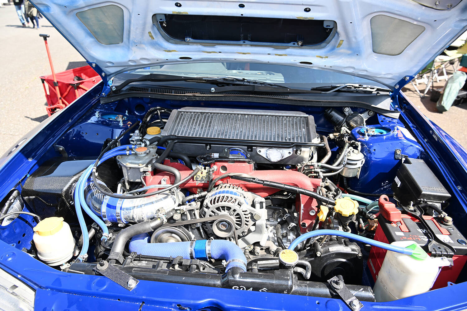 スバリスト歓喜！　伝説の「22B」ルックの初代インプレッサWRX STIがジムカーナで怪物っぷりを発揮