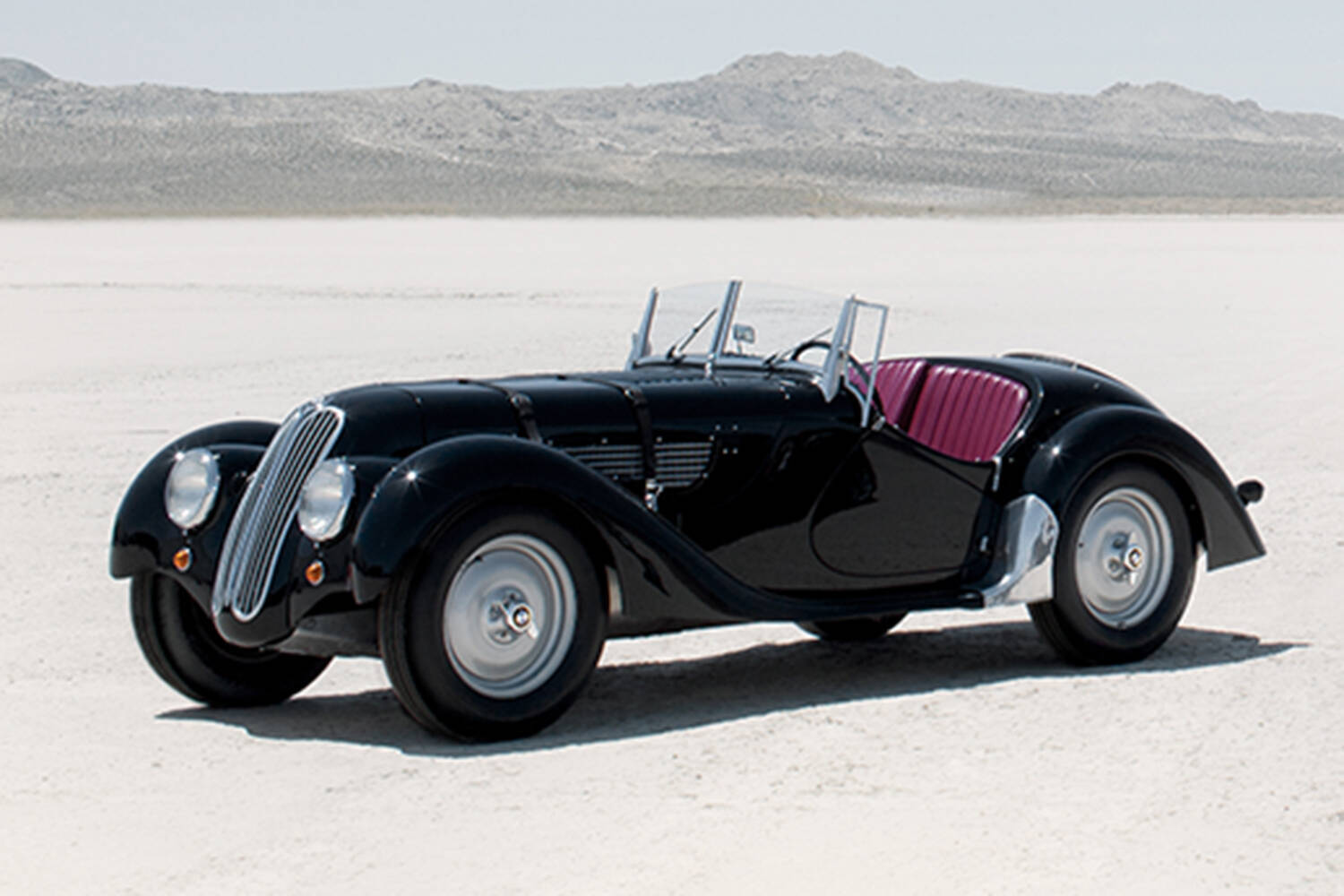 とにかく目立つどデカイ縦型グリルは原点回帰！　ここに至るまでのBMWのデザインを振り返ってみた