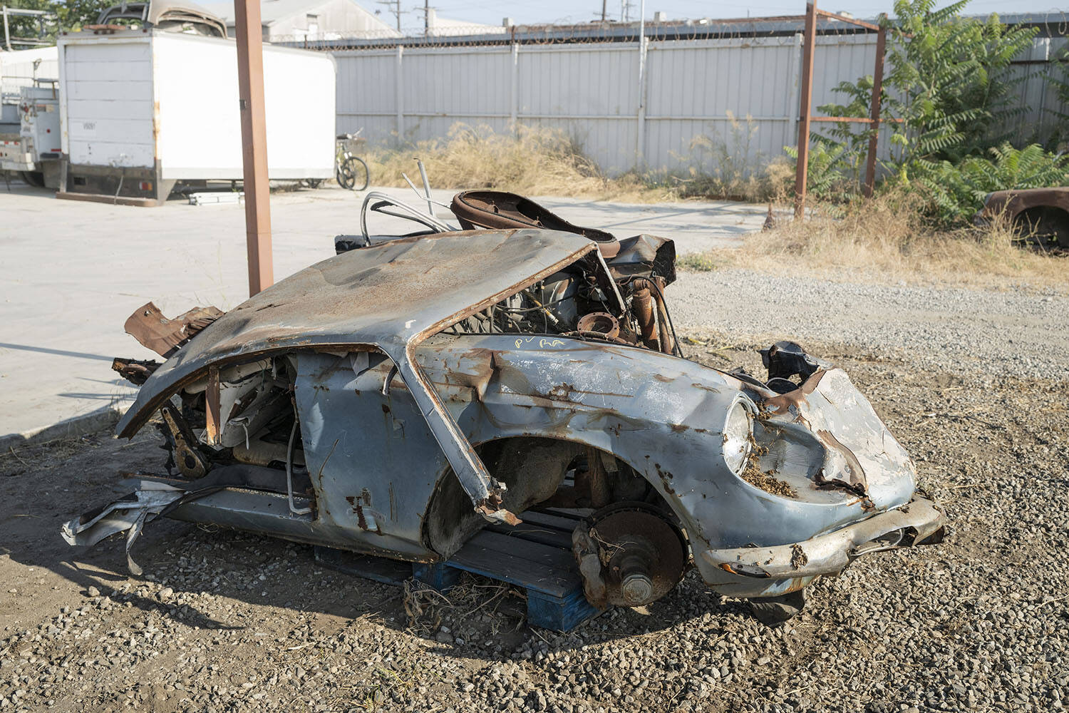 控えめにいってガラクタ……ぶっちゃけゴミだろ！　フェラーリやランボの「鉄くず」が数百万円で取引されるマニアの異常っぷり