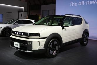 ヒョンデの水素燃料電池車「NEXO」の新型が日本上陸！　よりパワフルで航続距離が長くてオシャレな「The all-new NEXO」が日本のFCEVを加速する【ジャパンモビリティショー2025】