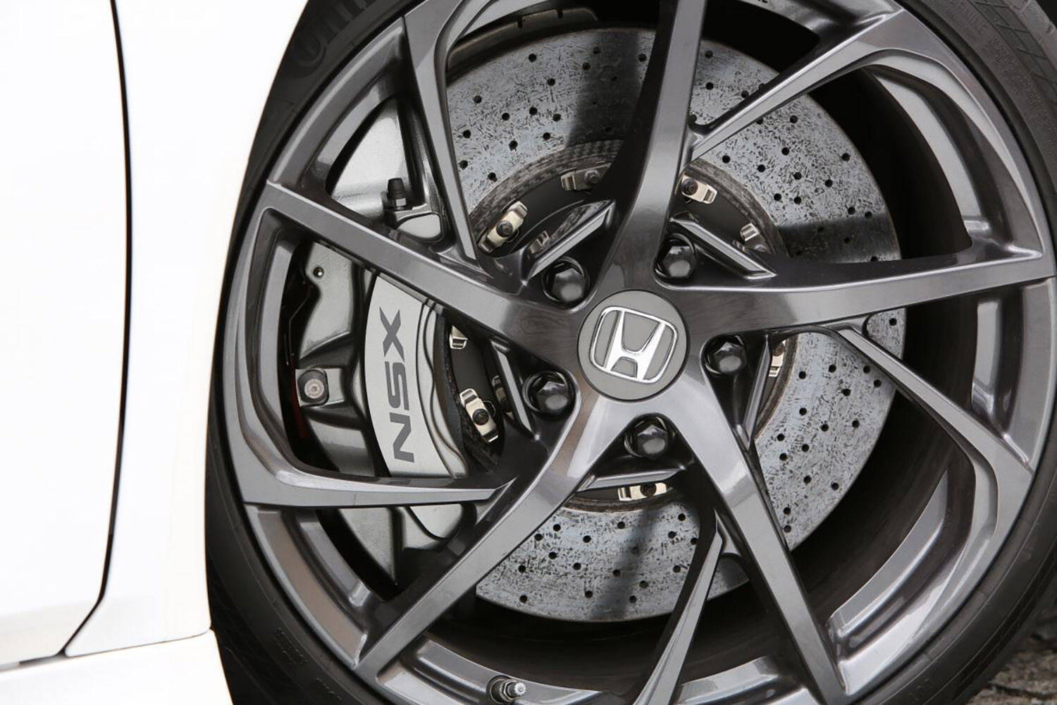 クルマがどんどん重くなるいま重要度が増すブレーキ！　じつは多種多様な仕組みや構造を一気に紹介