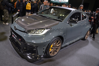 ニュルブルクリンク24時間耐久レースでクラス優勝したマシンのノウハウをぶち込んだ！　反則級に格好いいモリゾウの名を冠した「GRヤリス MORIZO RR」の気になる中身【東京オートサロン2026】