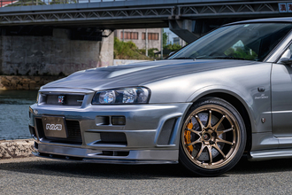 「乗り心地なんて悪くたってグリップ重視で幅広偏平タイヤだろ！」……は半分不正解！　タイヤの偏平と幅と走りの真実とは