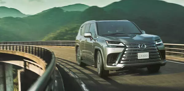 「オラオラ顔は販売台数もオラオラ状態！　男が惚れる「イカツ系イケメン」車は2022年も増加中だった」の画像