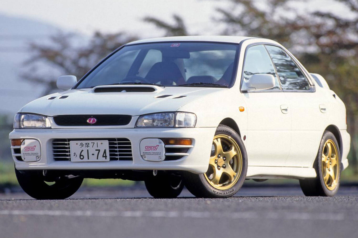 見た目は狼！　中身は羊！　有名スポーツグレードと同じ「ガワ」の「じゃないエンジン車」３選