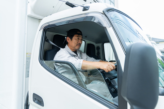 免許がなくても助手席から「ここを見れば」運転下手かどうか判別可能！　トラックドライバーが語る「ヘタクソドライバー」の特徴