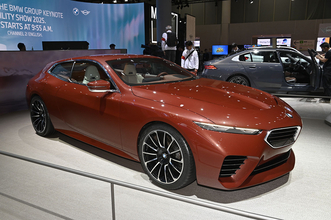 0-100km/h加速が3.3秒のワゴンとかBMWのやる気がヤバイ！　コンセプトモデルを販売する驚愕プロジェクトから「スピードトップ・コンセプト」が誕生【ジャパンモビリティショー2025】