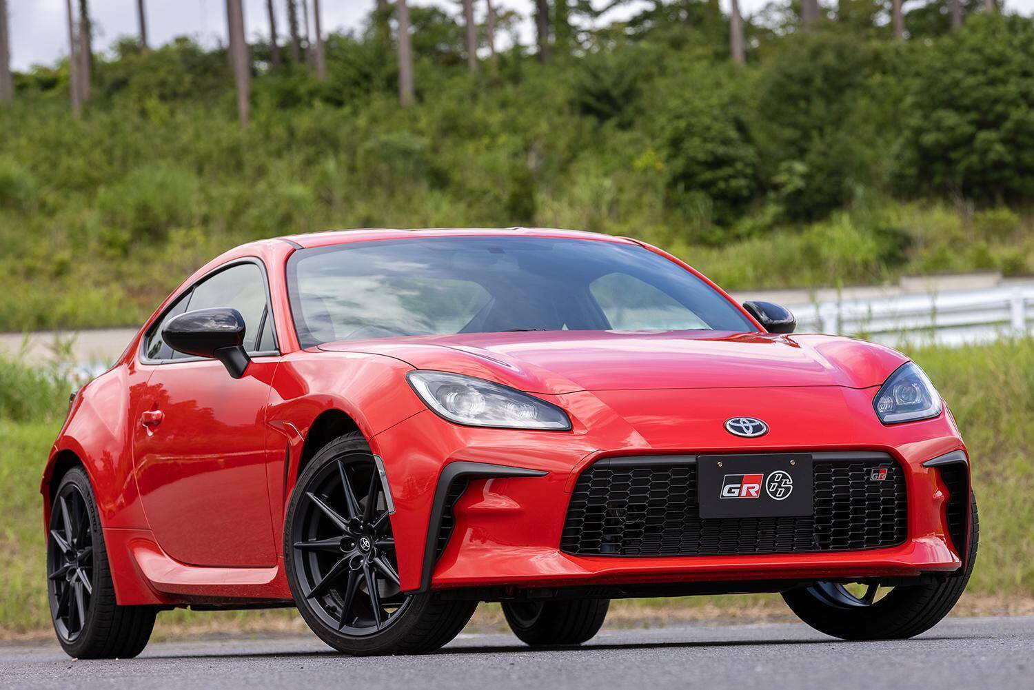 86かボクスターか？　ヴォクシーかアルファードか？　同じ値段を出すなら新車と格上中古車ドッチが良いか４ジャンルで比べてみた！