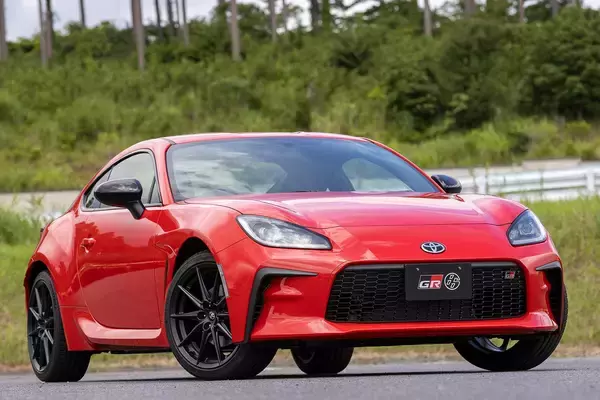 「86かボクスターか？　ヴォクシーかアルファードか？　同じ値段を出すなら新車と格上中古車ドッチが良いか４ジャンルで比べてみた！」の画像