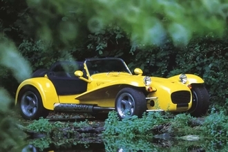 生半可なウデじゃ操れない超過激なスポーツモデル！　オランダのドンカーブートがヤバすぎる１台を公開!!