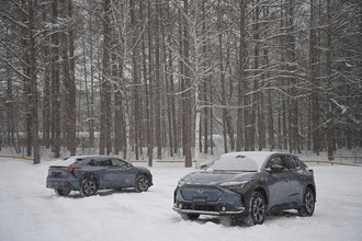 【試乗】発売前なのにイキナリ雪道！　スバルのEV「ソルテラ」のAWDはやっぱりスバルらしさ全開だった