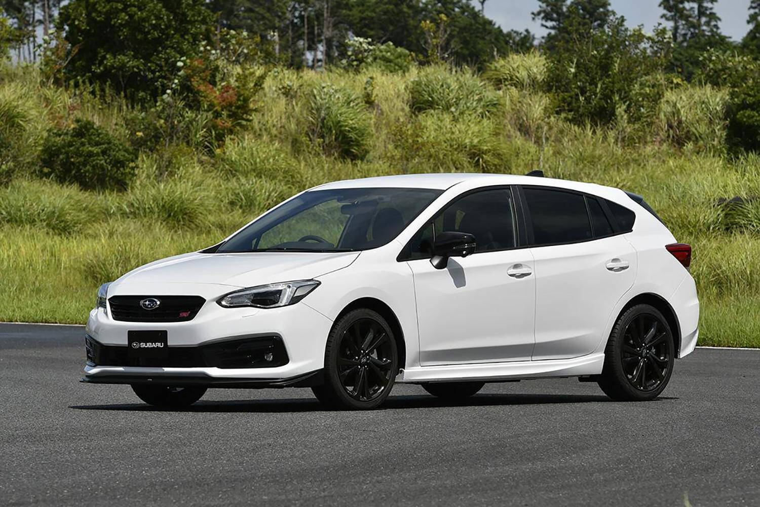 スバルの隠れ特技!?　AWDを差し置いて「あえて乗りたい」まであるスバルのFF名車４選