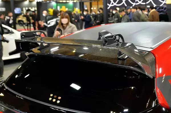 「モリゾウの勢いは止まらない！　WRCドライバーの名を冠したGRヤリス２台はまもなく抽選発売開始!!【大阪オートメッセ2024】」の画像